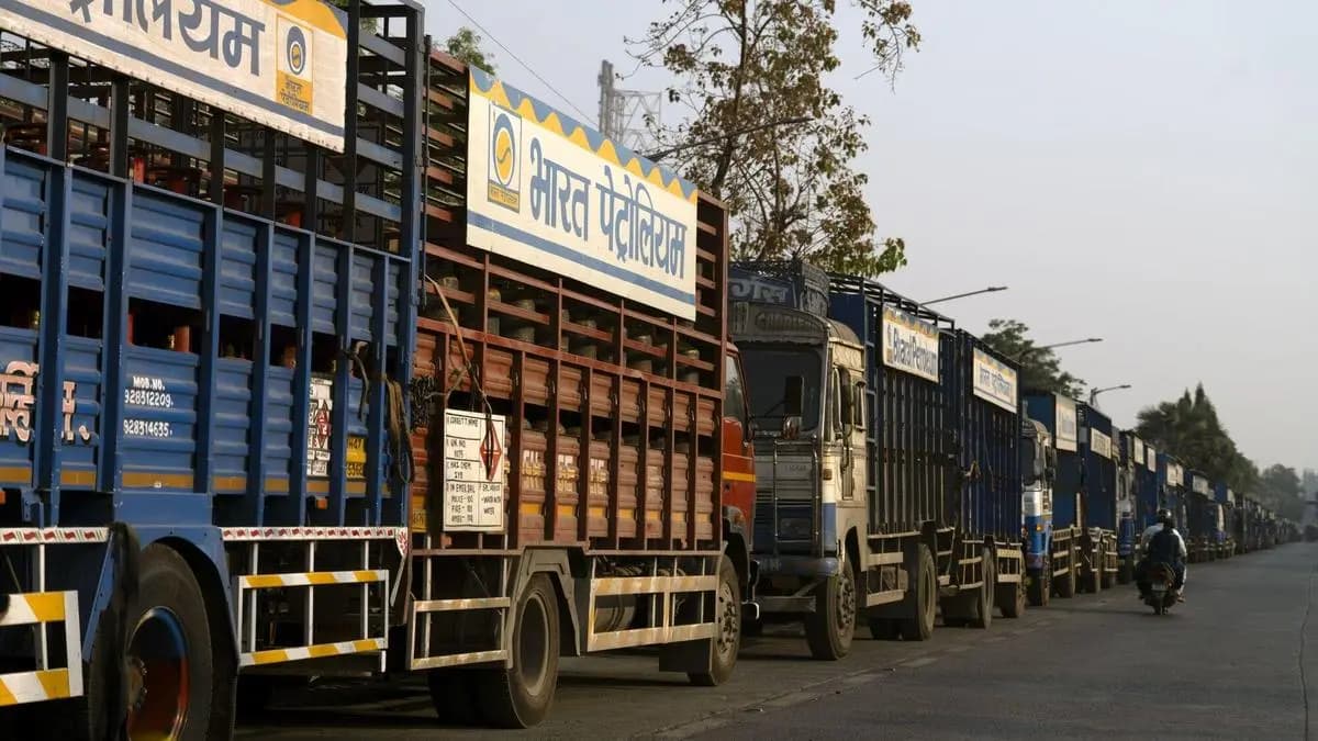 INSIGHT India Gas Prioritization: Fertilizer & CGD Gain as Supply Chains Strain