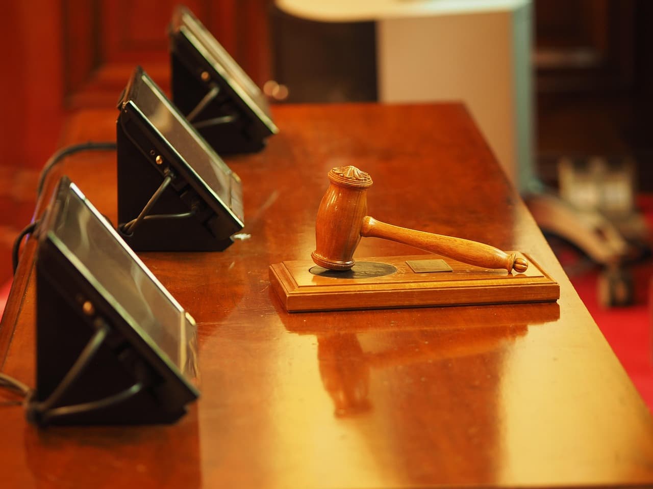 Florida Sues OpenAI: First State Lawsuit 2026 Signals Regulatory Shift