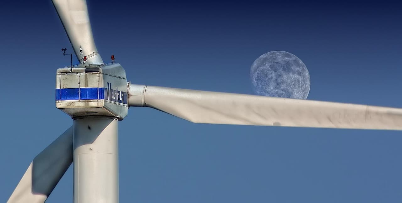 URGENT: TotalEnergies Faces Investor Revolt Over Offshore Wind Exit 2026